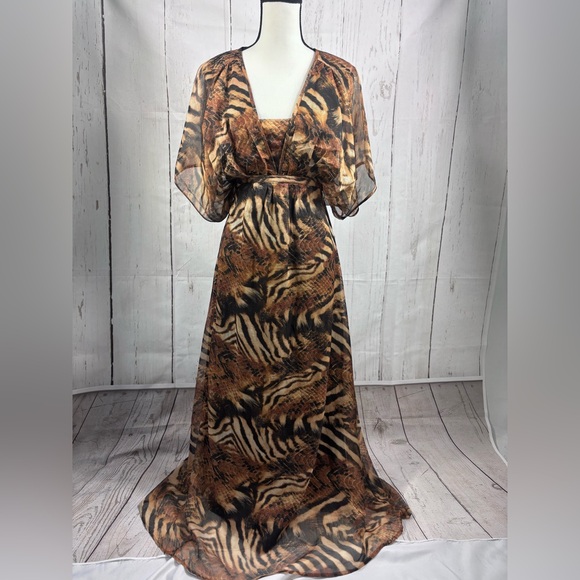 B.Young Dresses & Skirts - Maxi Dress Brown Animal Print Tiger Motifs V-neckline Flowing Kimono Sleeves